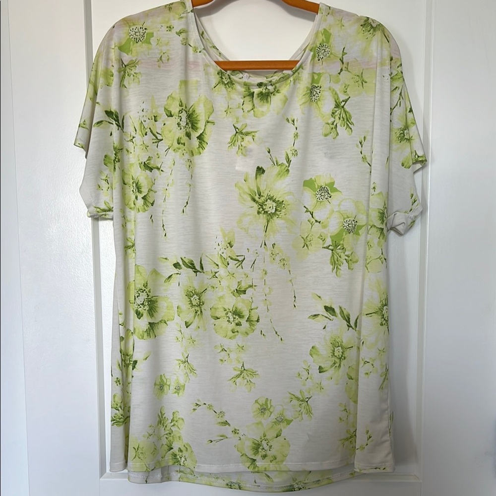 Sew In Love Cream Short Sleeve Relaxed Top